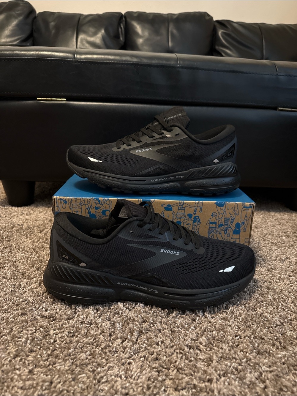 Brooks Adrenaline GTS Men's Running Shoes — Black